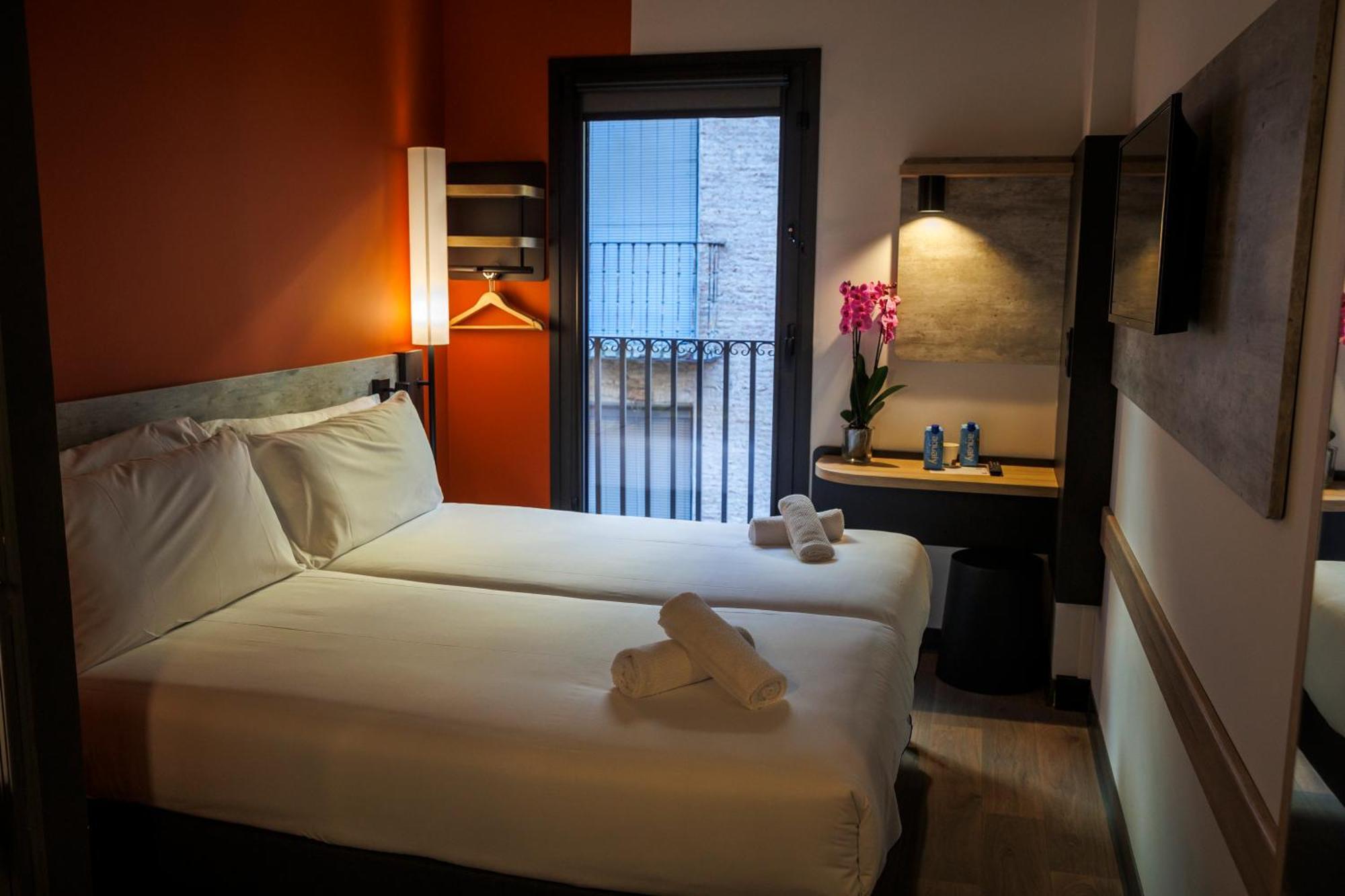 Ibis Budget Logrono Centro מראה חיצוני תמונה