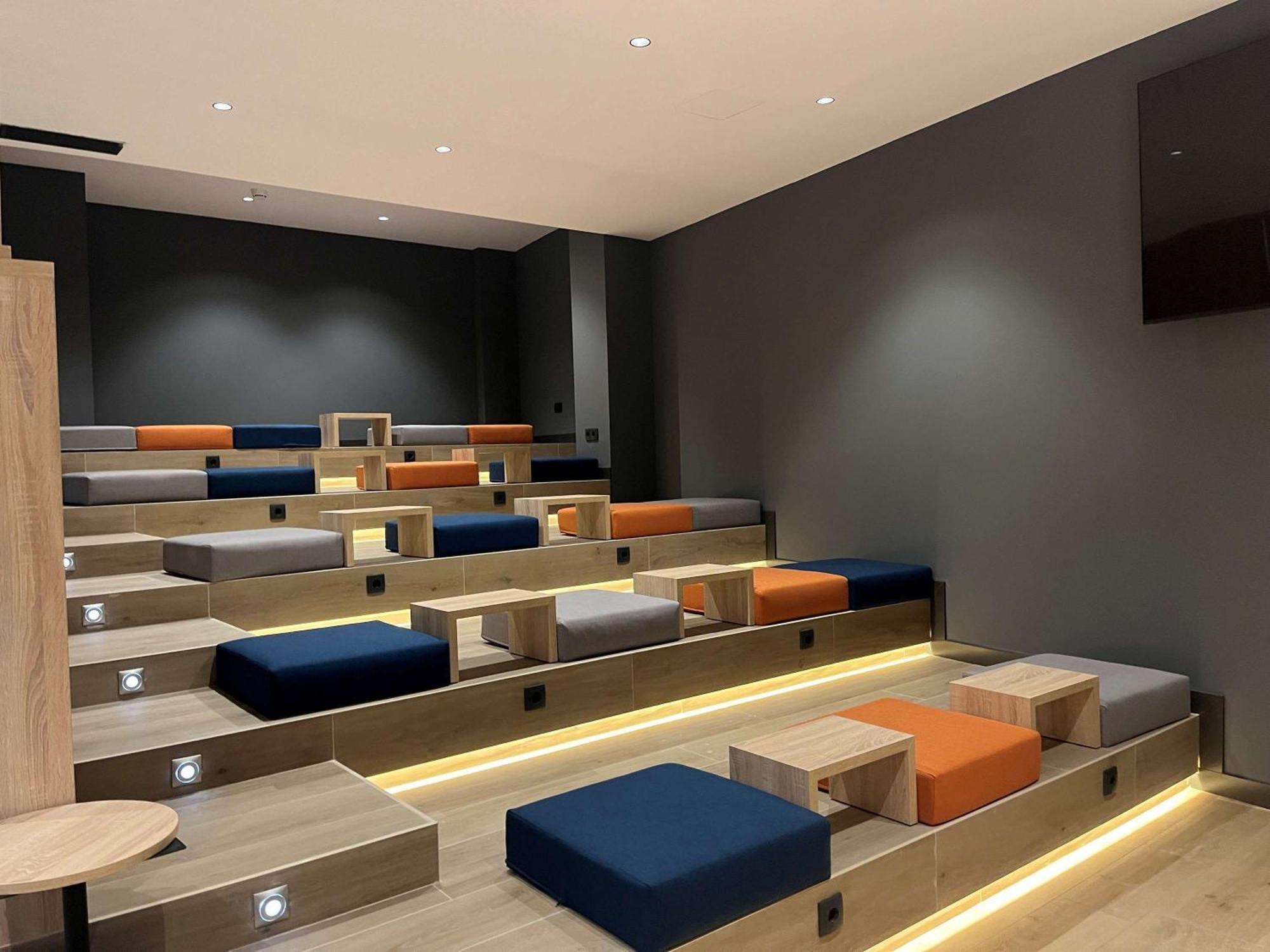 Ibis Budget Logrono Centro מראה חיצוני תמונה